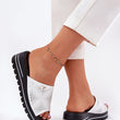 Laden Sie das Bild in den Galerie-Viewer, Pantoletten model 213039 Step in style