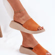 Laden Sie das Bild in den Galerie-Viewer, Pantoletten model 213041 Step in style