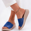 Laden Sie das Bild in den Galerie-Viewer, Pantoletten model 213045 Step in style