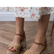 Laden Sie das Bild in den Galerie-Viewer, Sandalen mit Absatz model 213411 PRIMO
