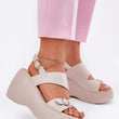 Laden Sie das Bild in den Galerie-Viewer, Keilabsatz Sandalen model 213460 Step in style