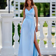 Laden Sie das Bild in den Galerie-Viewer, Langes Kleid model 213637 Roco Fashion