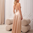 Laden Sie das Bild in den Galerie-Viewer, Langes Kleid model 213649 Roco Fashion
