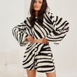 Laden Sie das Bild in den Galerie-Viewer, Shorts model 213985 Roco Fashion