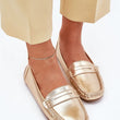 Laden Sie das Bild in den Galerie-Viewer, Mokassins model 214328 Step in style