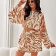 Laden Sie das Bild in den Galerie-Viewer, Shorts model 214529 Roco Fashion