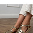 Laden Sie das Bild in den Galerie-Viewer, Sandalen model 214566 PRIMO