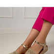 Laden Sie das Bild in den Galerie-Viewer, Sandalen model 214651 PRIMO