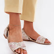 Laden Sie das Bild in den Galerie-Viewer, Sandalen model 214695 Step in style
