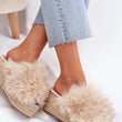 Laden Sie das Bild in den Galerie-Viewer, Pantoletten model 215054 Step in style