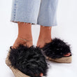 Laden Sie das Bild in den Galerie-Viewer, Pantoletten model 215056 Step in style
