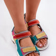 Laden Sie das Bild in den Galerie-Viewer, Sandalen model 215720 Step in style
