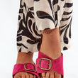 Laden Sie das Bild in den Galerie-Viewer, Pantoletten model 216073 Step in style