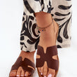 Laden Sie das Bild in den Galerie-Viewer, Pantoletten model 216118 Step in style