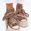 Laden Sie das Bild in den Galerie-Viewer, Sneakers model 216326 Step in style