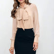 Laden Sie das Bild in den Galerie-Viewer, Bluse model 216355 Nife