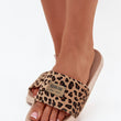 Laden Sie das Bild in den Galerie-Viewer, Pantoletten model 216424 Step in style