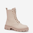Laden Sie das Bild in den Galerie-Viewer, Boot model 216954 Step in style