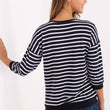 Laden Sie das Bild in den Galerie-Viewer, Bluse model 217310 Relevance