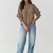 Laden Sie das Bild in den Galerie-Viewer, Pullover model 217356 Makadamia