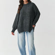 Laden Sie das Bild in den Galerie-Viewer, Pullover model 217380 Makadamia