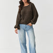 Laden Sie das Bild in den Galerie-Viewer, Pullover model 217383 Makadamia