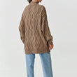 Laden Sie das Bild in den Galerie-Viewer, Cardigan model 217408 Makadamia