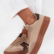 Laden Sie das Bild in den Galerie-Viewer, Sportschuhe model 217464 Step in style