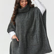 Laden Sie das Bild in den Galerie-Viewer, Rollkragenpullover model 217653 Makadamia