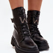 Laden Sie das Bild in den Galerie-Viewer, Boot model 217715 Step in style