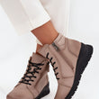 Laden Sie das Bild in den Galerie-Viewer, Plateau-Stiefeletten model 217731 Step in style