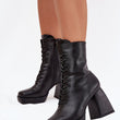 Laden Sie das Bild in den Galerie-Viewer, Stiefeletten mit Absatz model 217786 Step in style