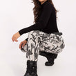 Laden Sie das Bild in den Galerie-Viewer, Damen Hose model 218437 Italy Moda