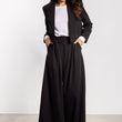 Laden Sie das Bild in den Galerie-Viewer, Damen Hose model 218989 awama