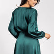 Laden Sie das Bild in den Galerie-Viewer, Bluse model 218999 awama