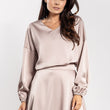 Laden Sie das Bild in den Galerie-Viewer, Bluse model 219001 awama