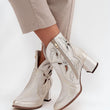 Laden Sie das Bild in den Galerie-Viewer, Stiefeletten mit Absatz model 219131 Step in style