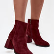 Laden Sie das Bild in den Galerie-Viewer, Stiefeletten mit Absatz model 219579 Step in style