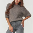 Laden Sie das Bild in den Galerie-Viewer, Pullover model 219717 Makadamia