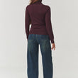 Laden Sie das Bild in den Galerie-Viewer, Rollkragenpullover model 219744 Makadamia