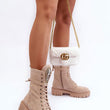 Laden Sie das Bild in den Galerie-Viewer, Boot model 186474 Step in style
