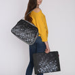 Laden Sie das Bild in den Galerie-Viewer, Etui Laptop 11" »Triangle« EL13 | Textil Großhandel ATA-Mode