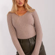 Laden Sie das Bild in den Galerie-Viewer, Pullover Model 189715 Factory Price | Textil Großhandel ATA-Mode