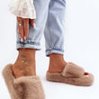 Laden Sie das Bild in den Galerie-Viewer, Pantoffeln Model 190672 Step in style