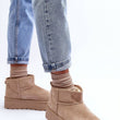 Laden Sie das Bild in den Galerie-Viewer, Schneeschuhe Model 191323 Step in style