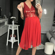 Laden Sie das Bild in den Galerie-Viewer, Abendkleid Model 105293 YourNewStyle | Textil Großhandel ATA-Mode