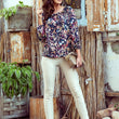 Laden Sie das Bild in den Galerie-Viewer, Bluse Model 140611 Numoco | Textil Großhandel ATA-Mode