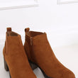 Laden Sie das Bild in den Galerie-Viewer, Stiefeletten mit Absatz Model 146817 Inello | Textil Großhandel ATA-Mode