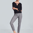 Laden Sie das Bild in den Galerie-Viewer, Bluse Model 147912 Figl | Textil Großhandel ATA-Mode