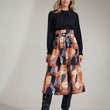 Laden Sie das Bild in den Galerie-Viewer, Bluse Model 150436 Figl | Textil Großhandel ATA-Mode